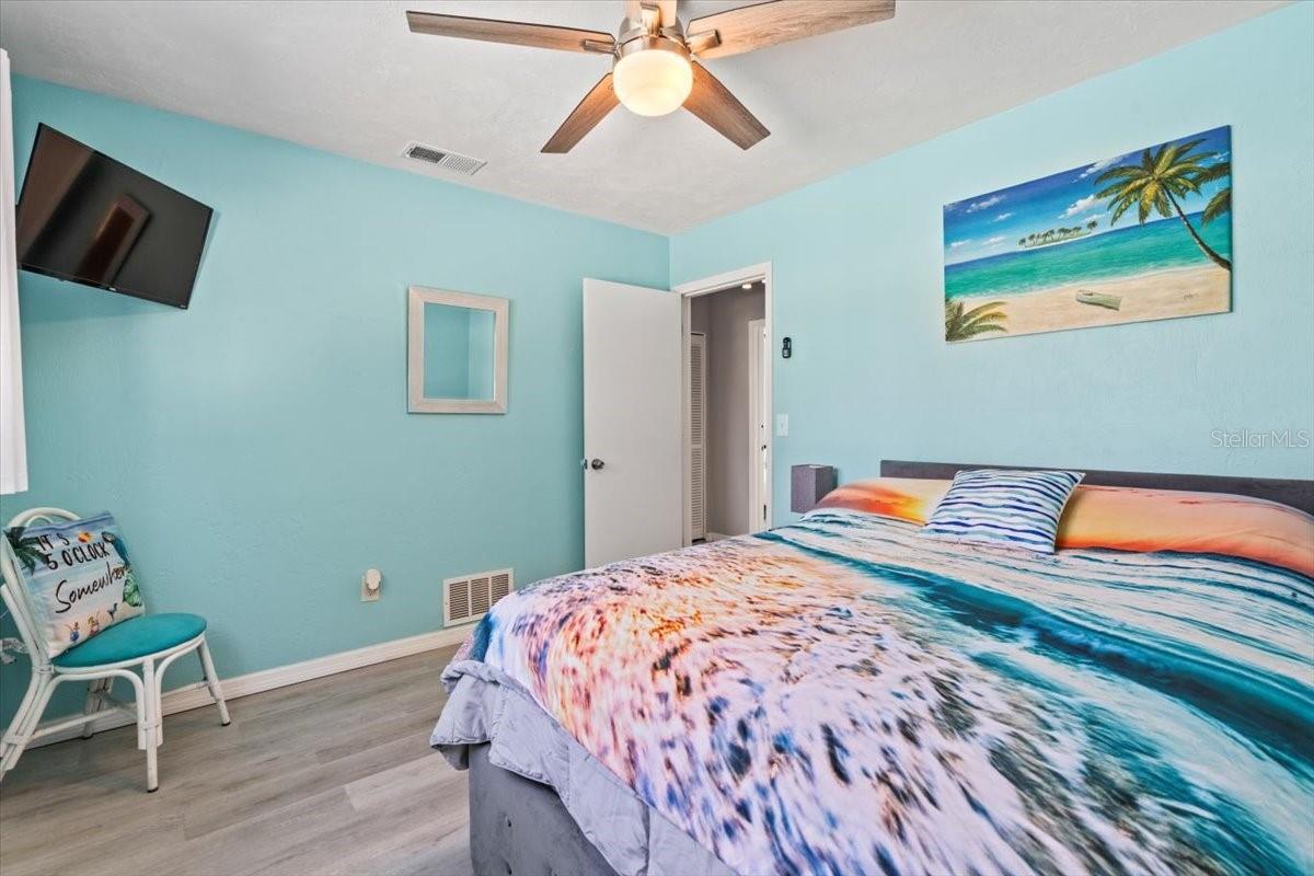 Image 42 of 67 For 714 Kristina Court