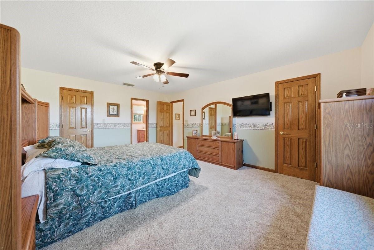 Image 28 of 63 For 1150 War Eagle Boulevard