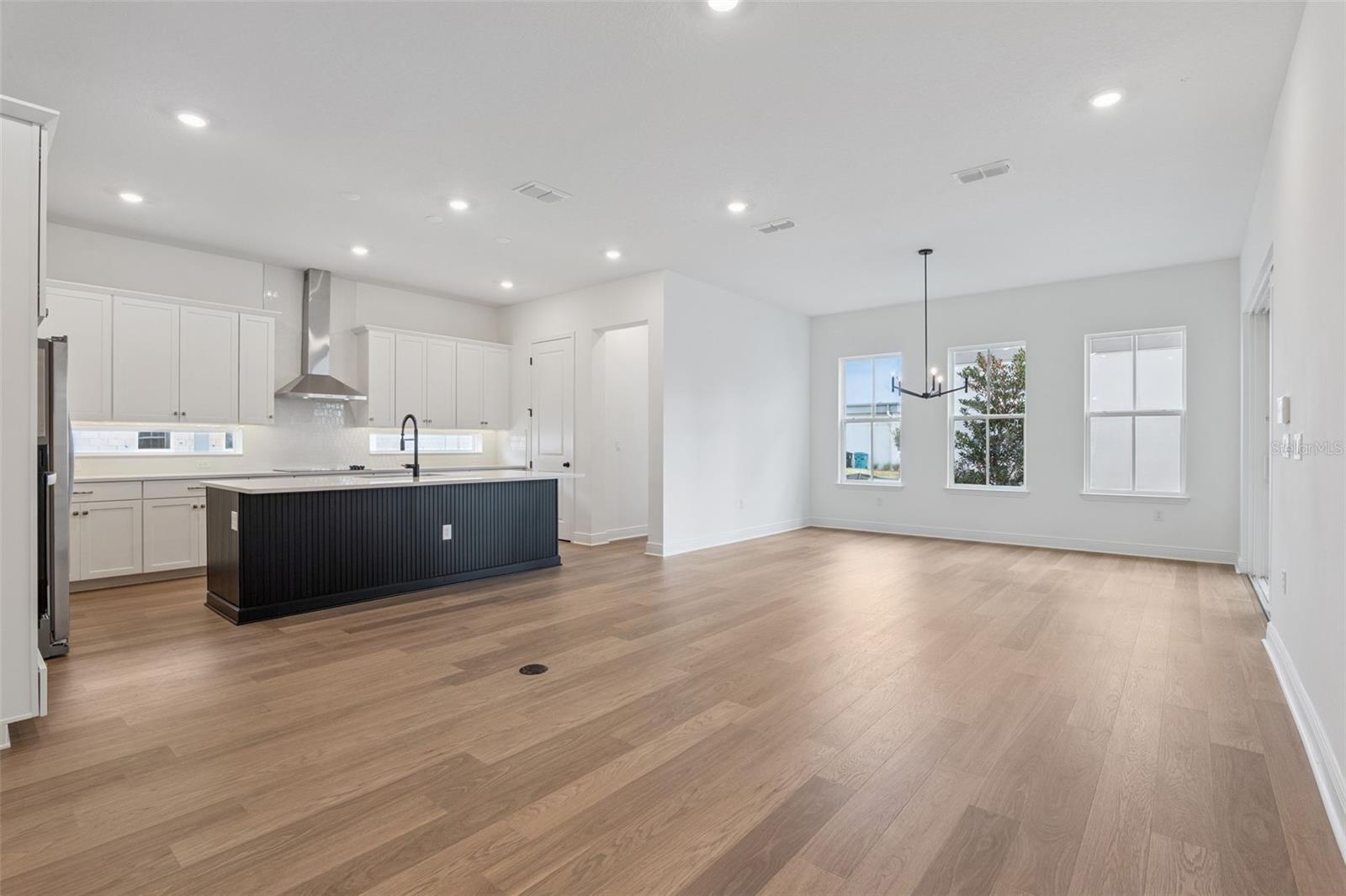 Image 10 of 35 For 10272 Fiddley Alley