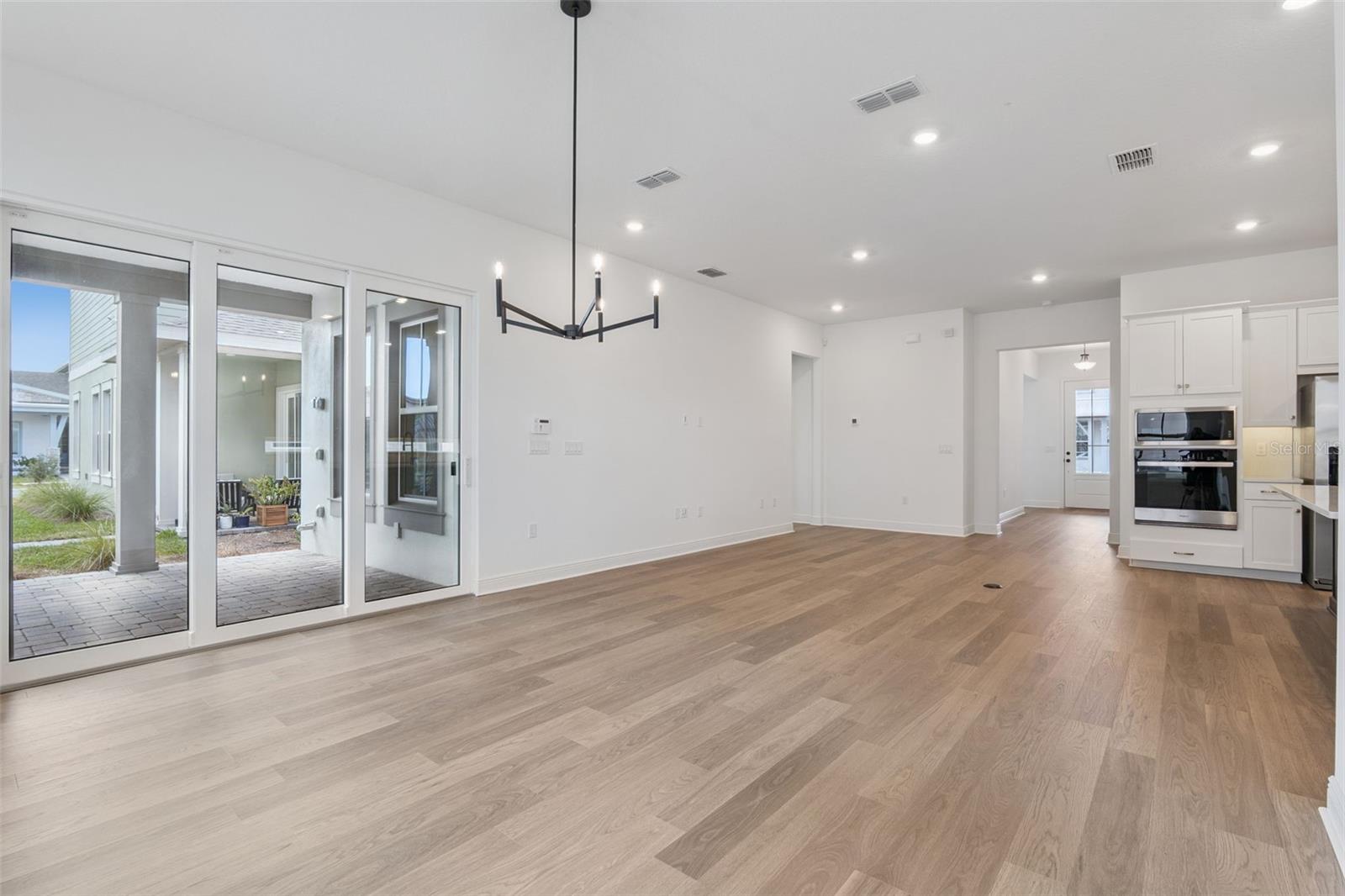 Image 12 of 35 For 10272 Fiddley Alley