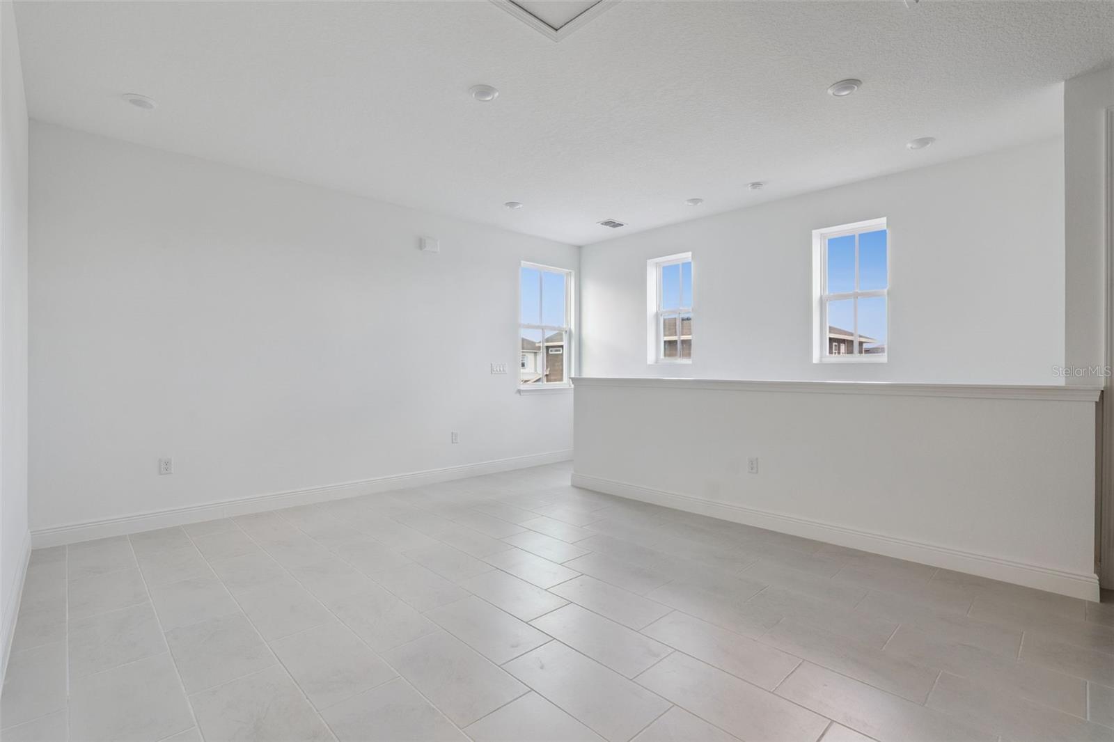 Image 27 of 35 For 10272 Fiddley Alley