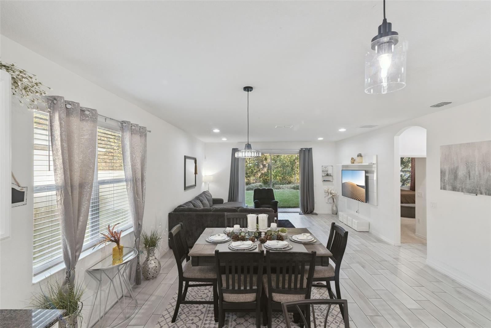 Image 14 of 35 For 2339 Jernigan Loop