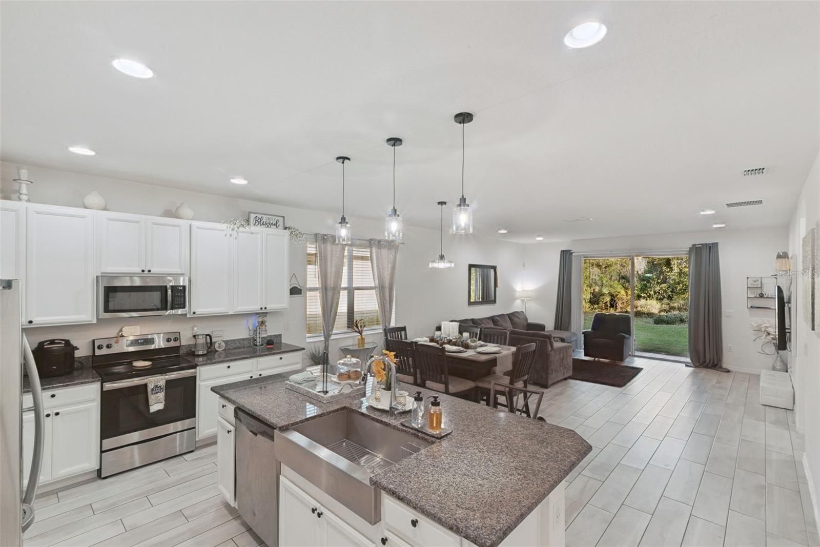 Image 17 of 35 For 2339 Jernigan Loop