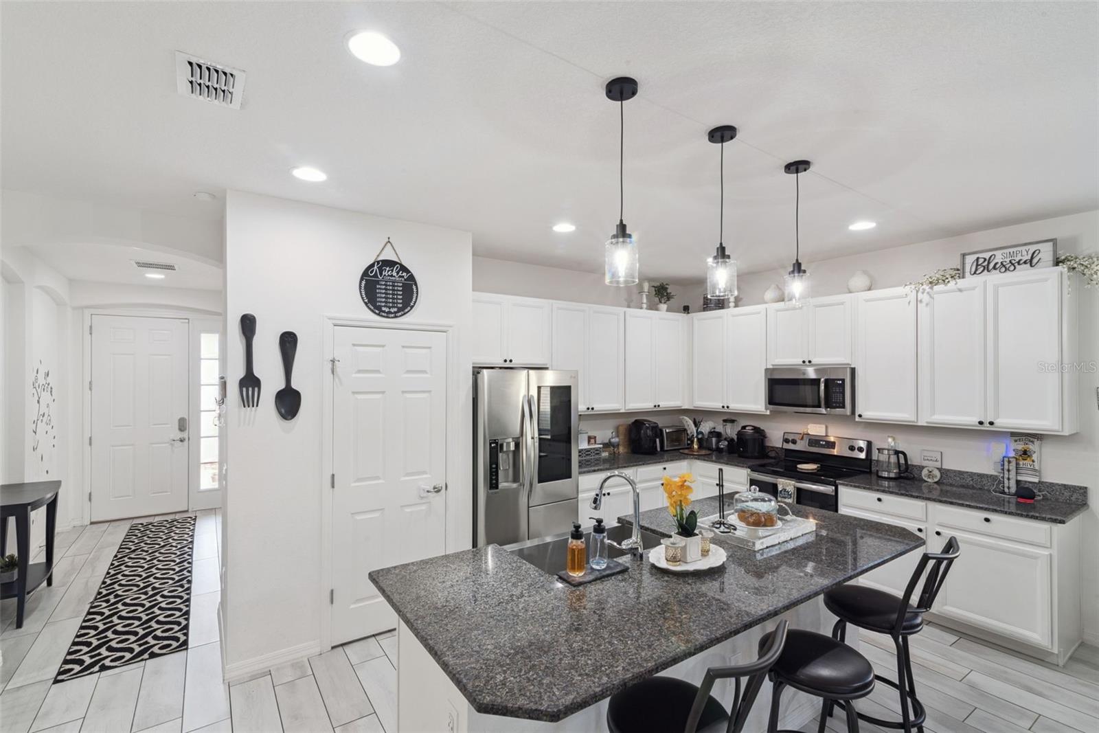 Image 19 of 35 For 2339 Jernigan Loop