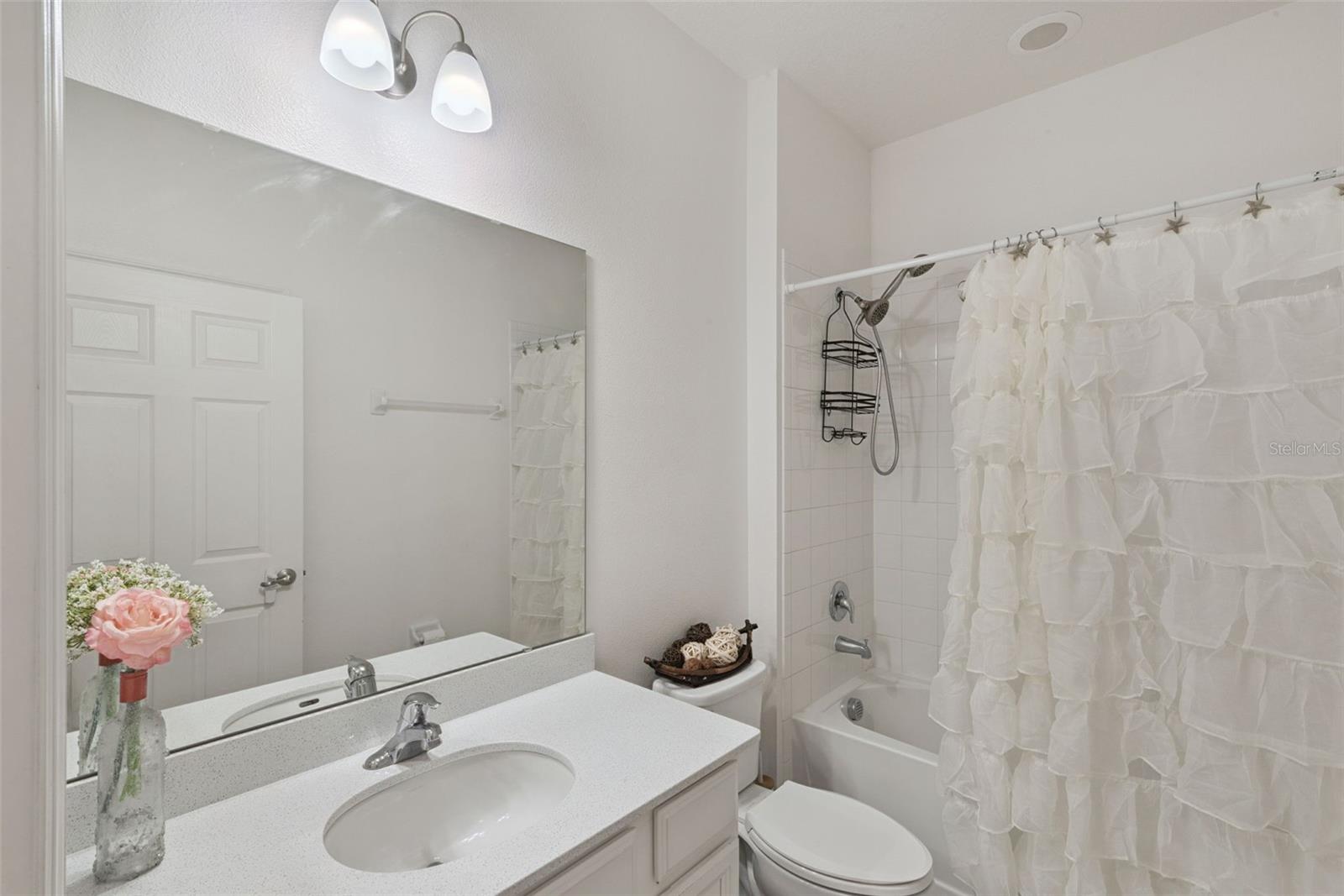 Image 27 of 35 For 2339 Jernigan Loop