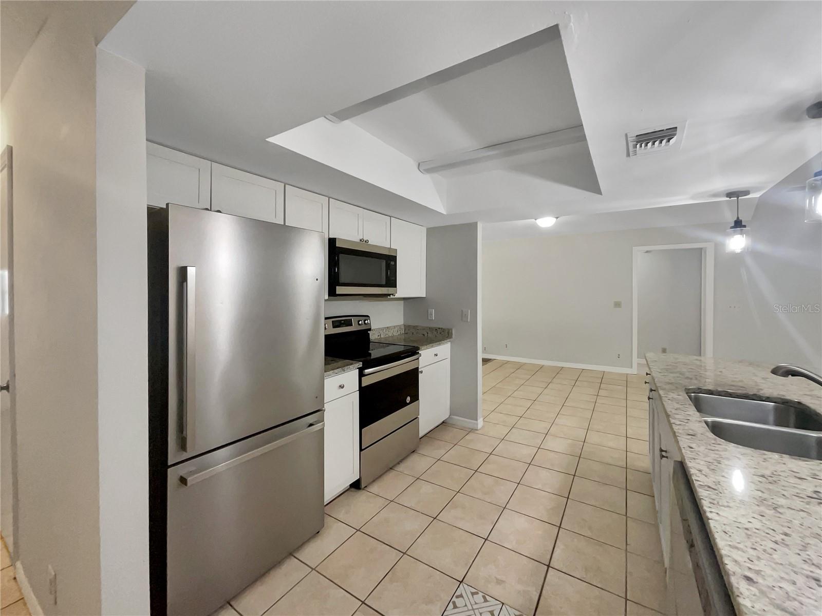 Image 7 of 19 For 236 Longhorn Drive