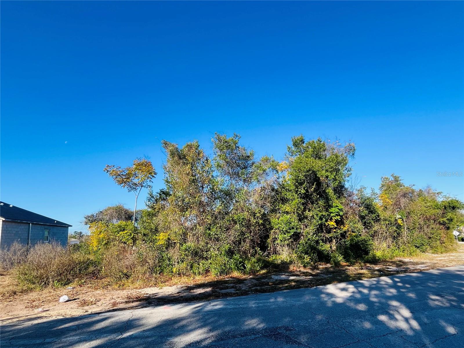 Details for 2106 Gloria Drive, DELTONA, FL 32725