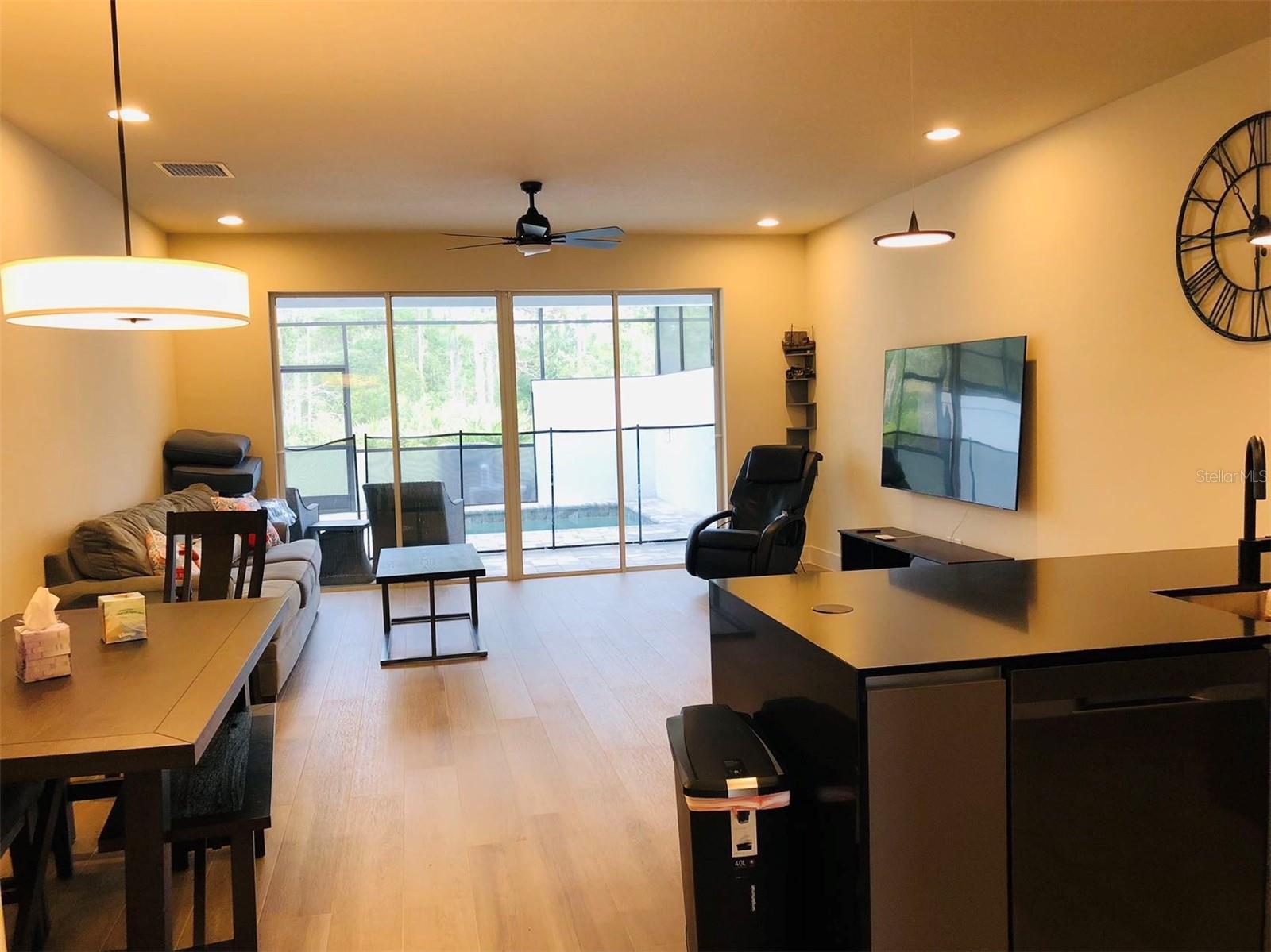 Image 4 of 20 For 17240 Blessing Drive