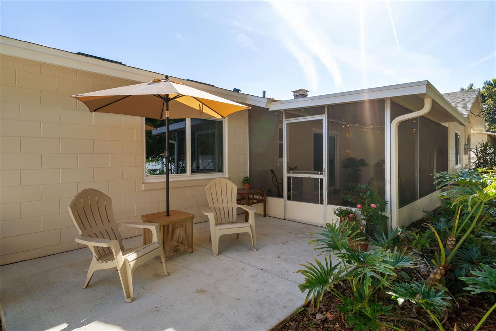 Image 38 of 53 For 513 Cornwall Road