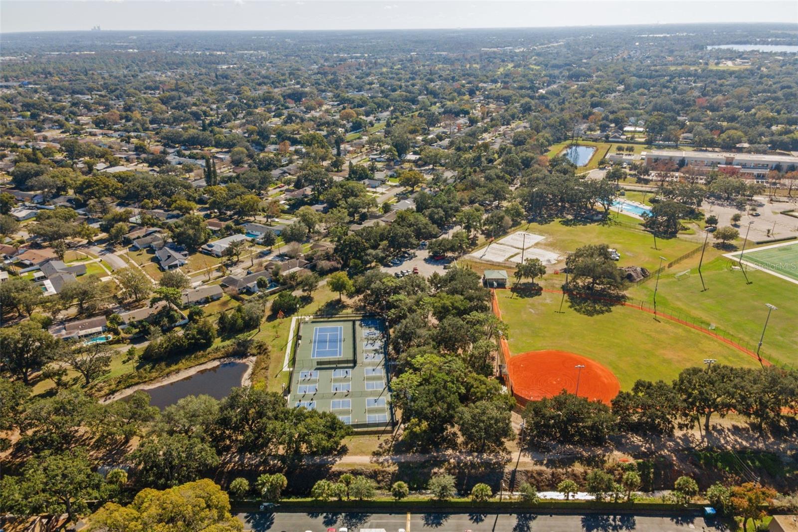 Image 47 of 53 For 513 Cornwall Road