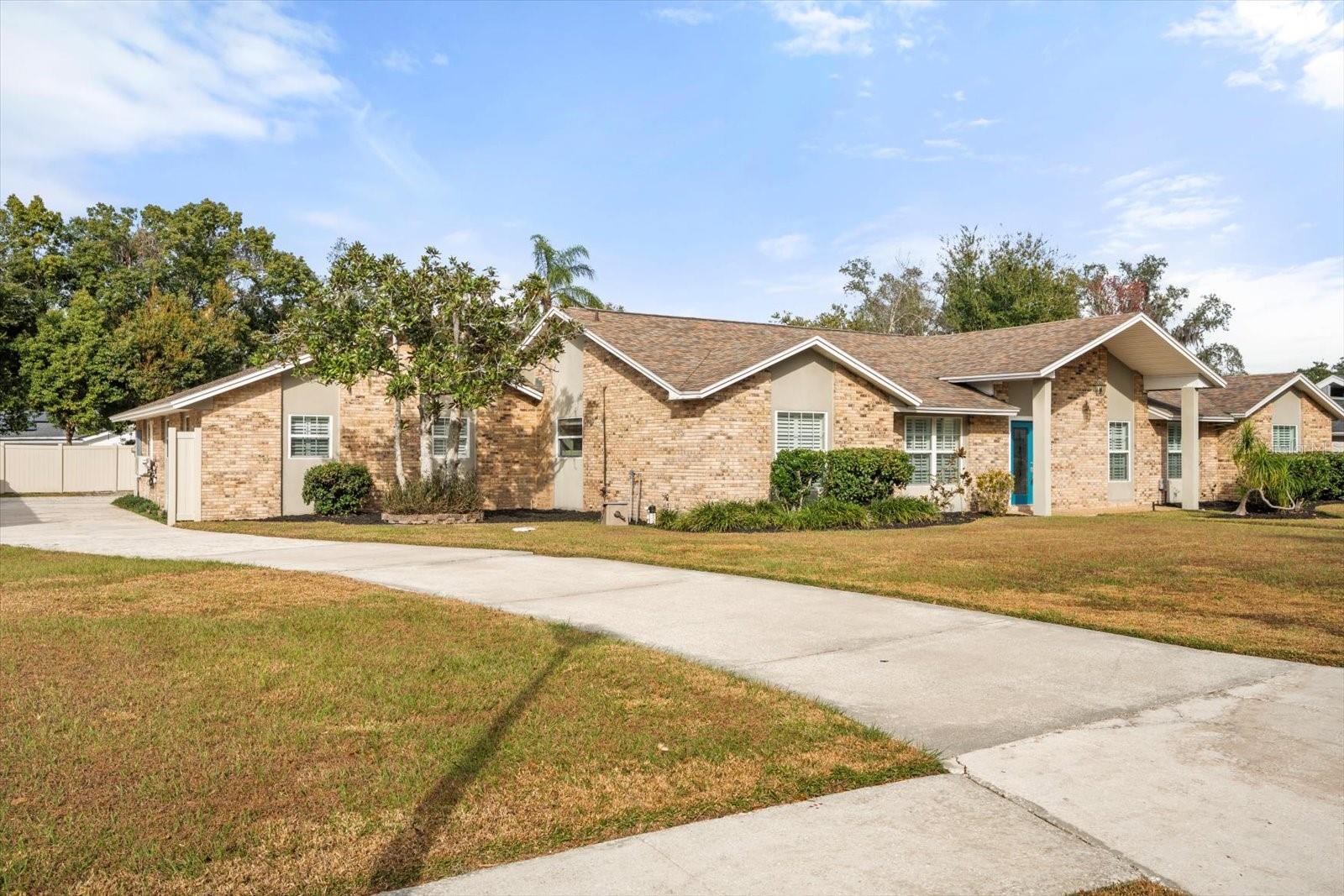 Image 5 of 47 For 104 Valencia Loop