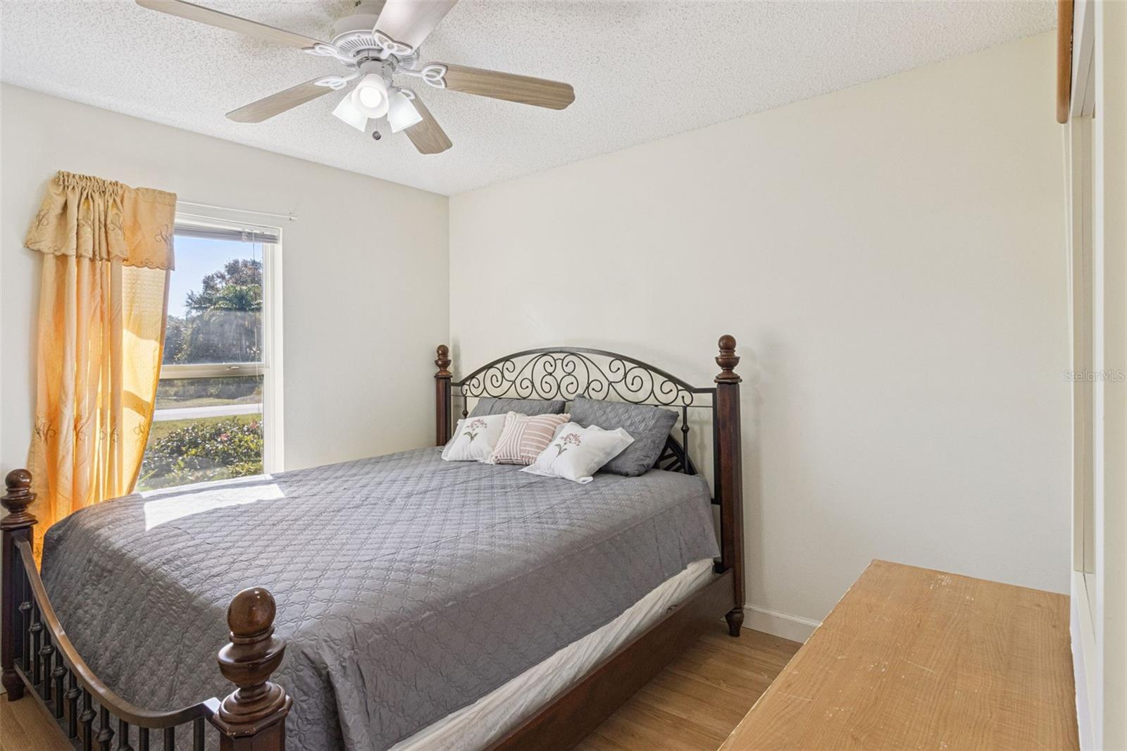 Image 11 of 25 For 8975 Cypresswood Drive