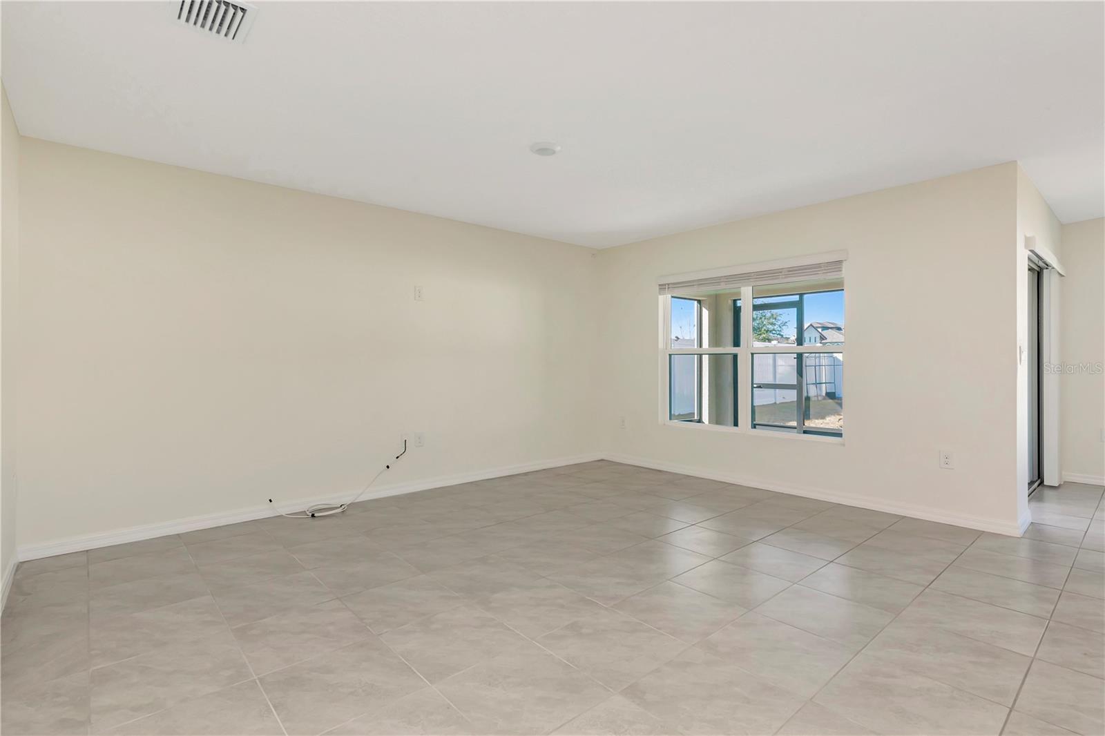 Image 8 of 47 For 4119 Autumn Amber Drive