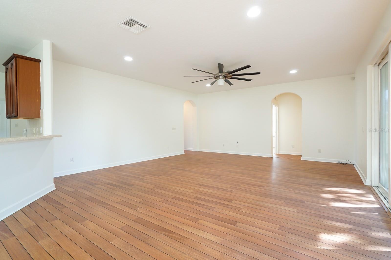 Image 11 of 32 For 4396 Conroy Club Drive