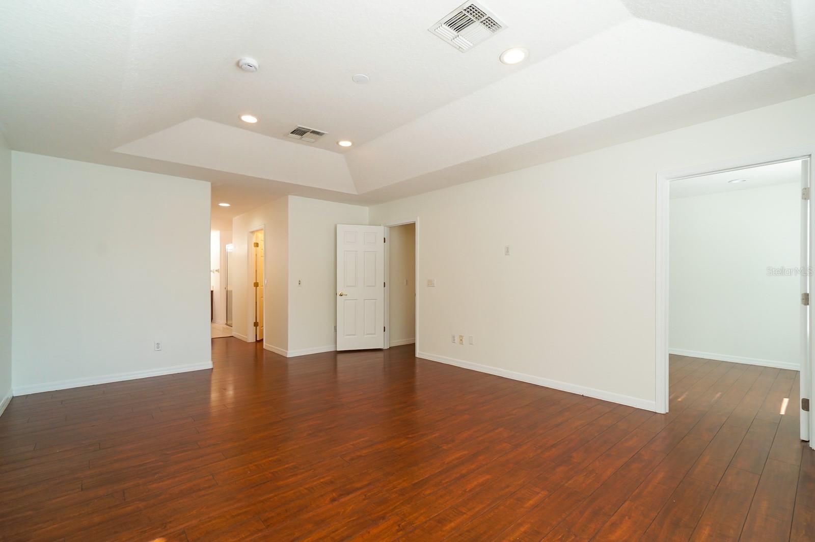 Image 16 of 32 For 4396 Conroy Club Drive