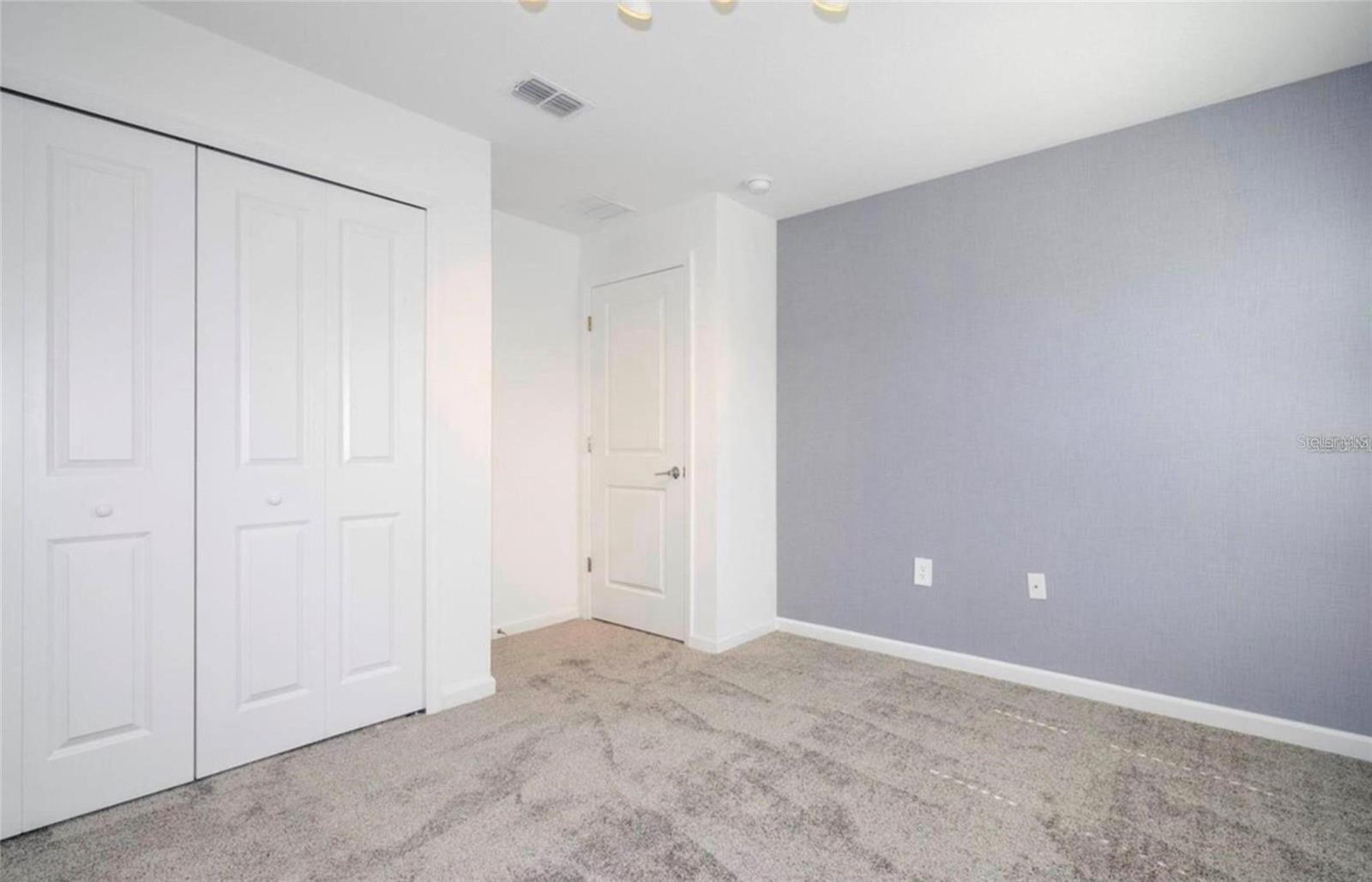 Image 20 of 31 For 13890 Title Way