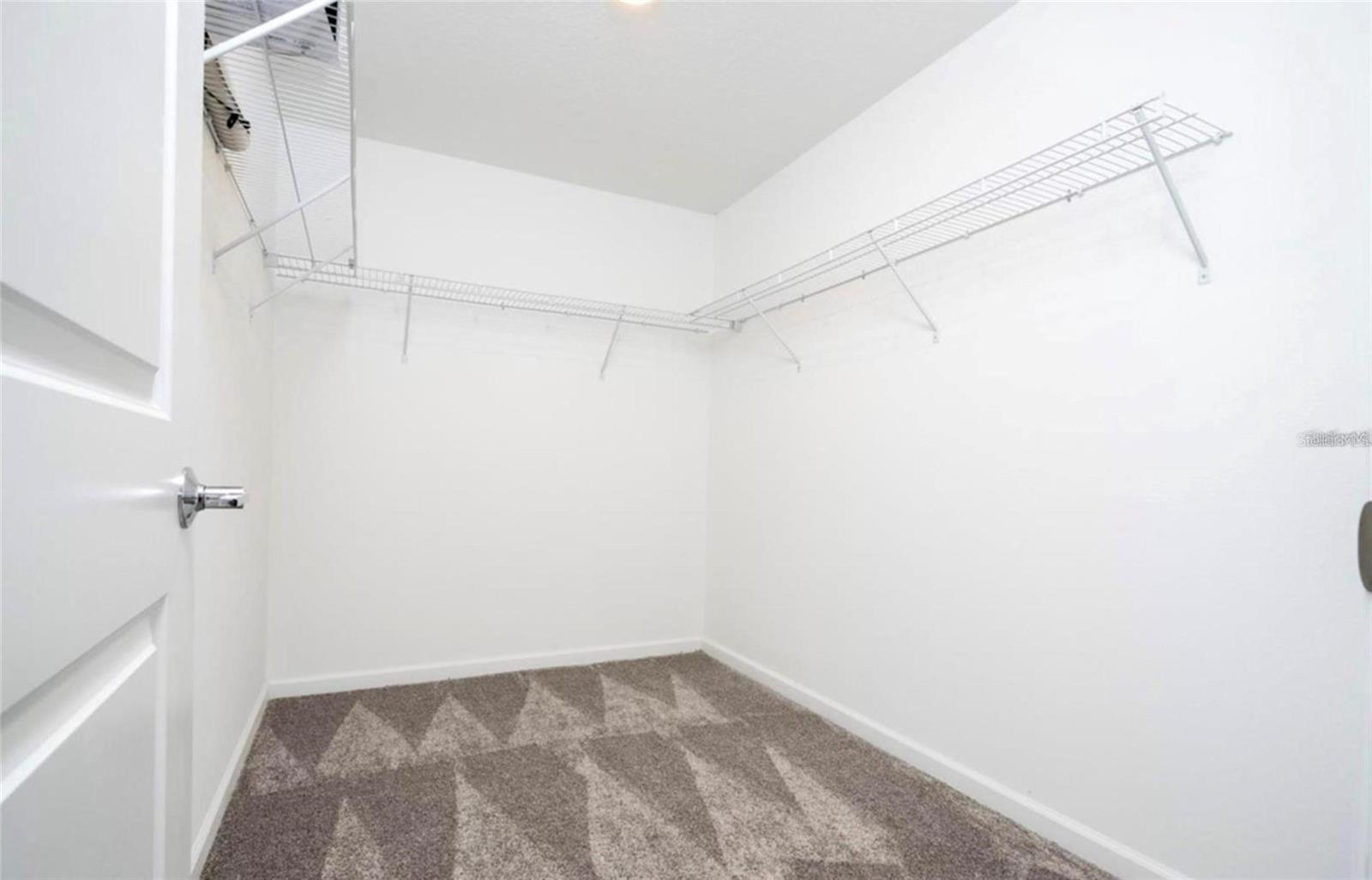 Image 22 of 31 For 13890 Title Way