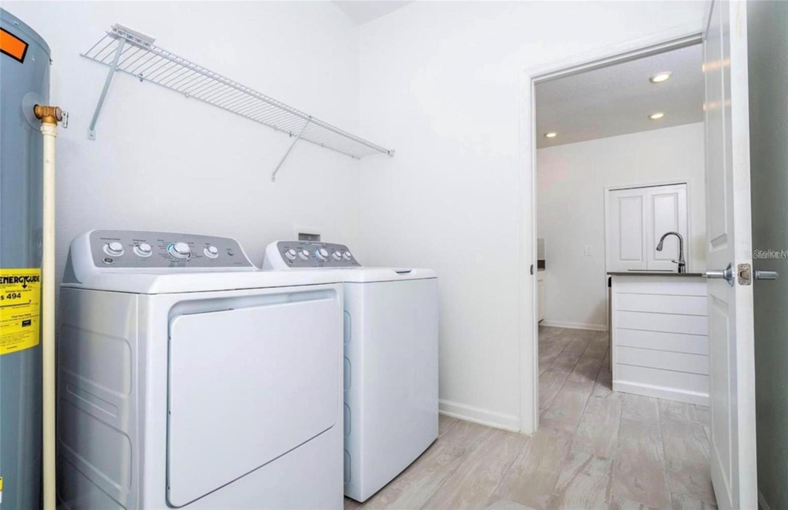 Image 9 of 31 For 13890 Title Way