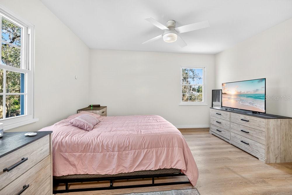 Image 23 of 44 For 223 Denese Lane