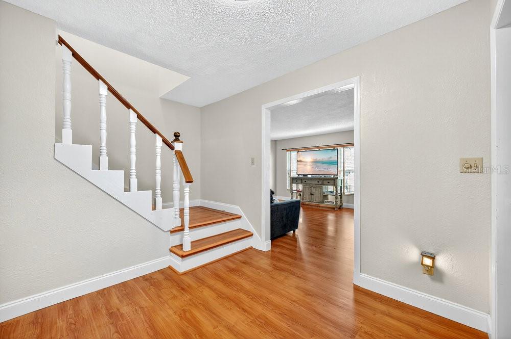 Image 7 of 44 For 223 Denese Lane