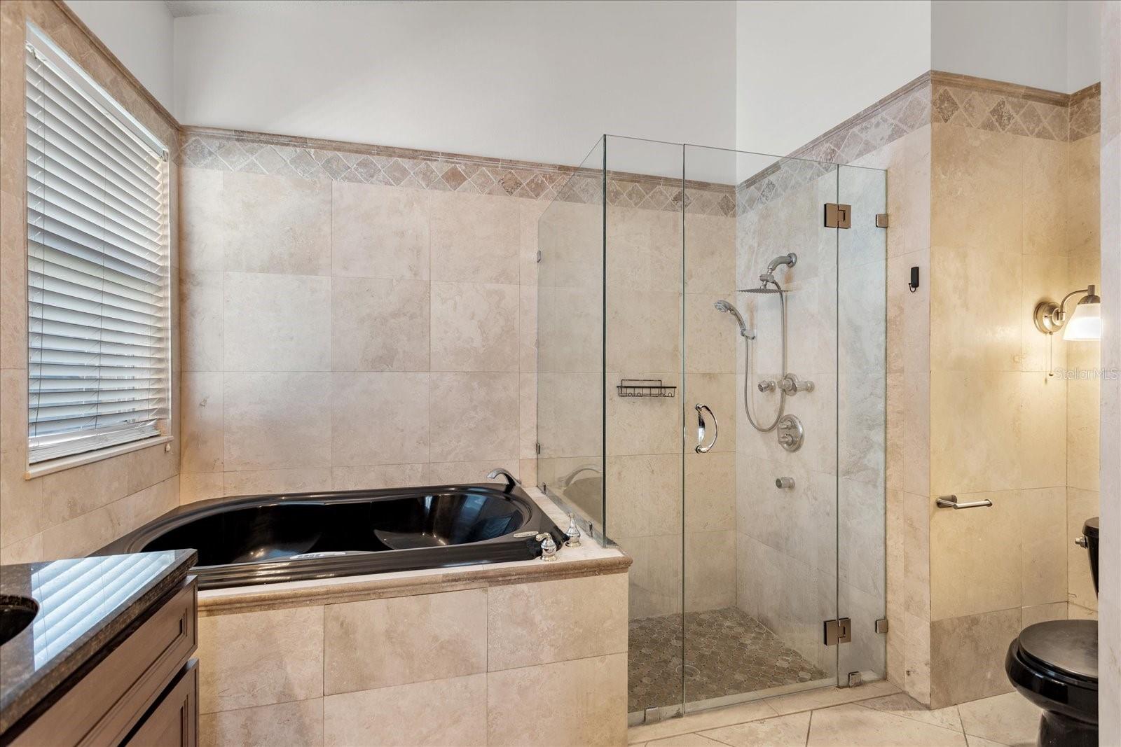 Image 18 of 32 For 13714 Huntwick Drive