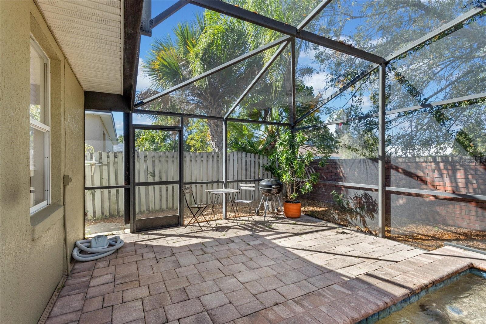 Image 26 of 32 For 13714 Huntwick Drive