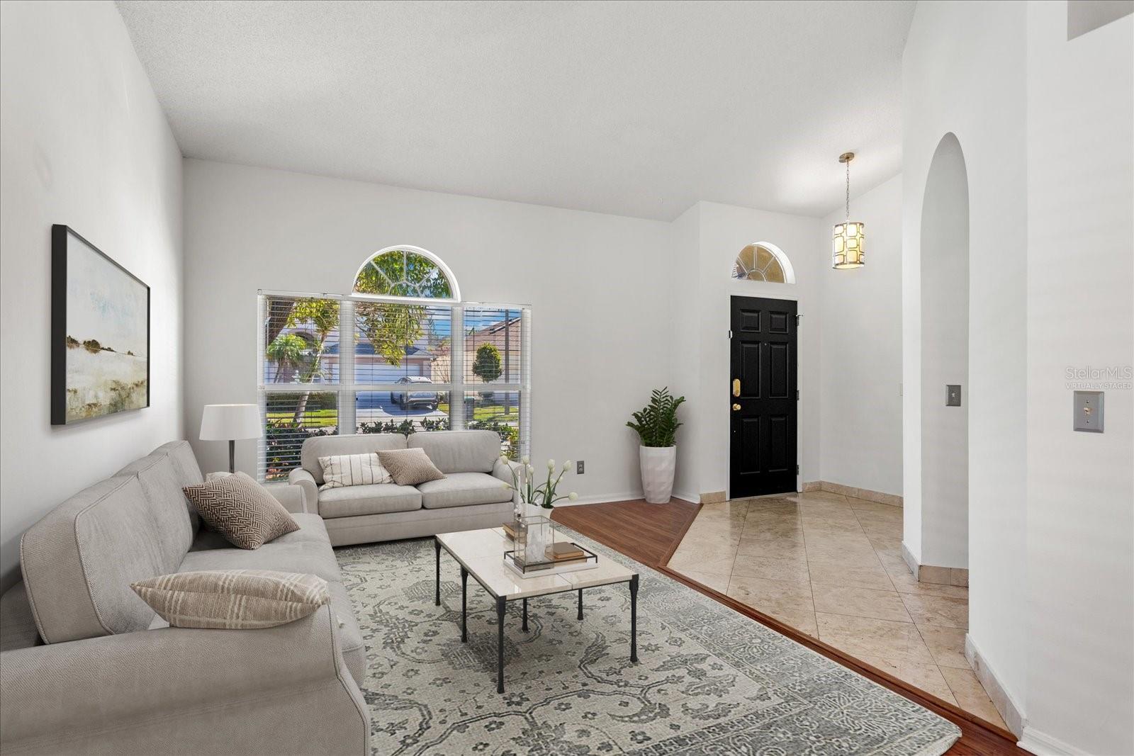 Image 6 of 32 For 13714 Huntwick Drive