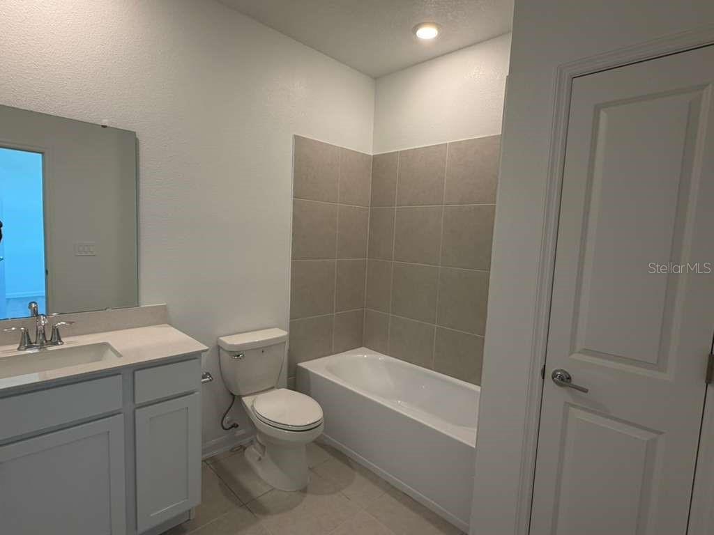 Image 15 of 21 For 7381 Ivy Tendril Av