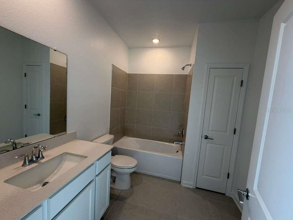 Image 16 of 21 For 7381 Ivy Tendril Av