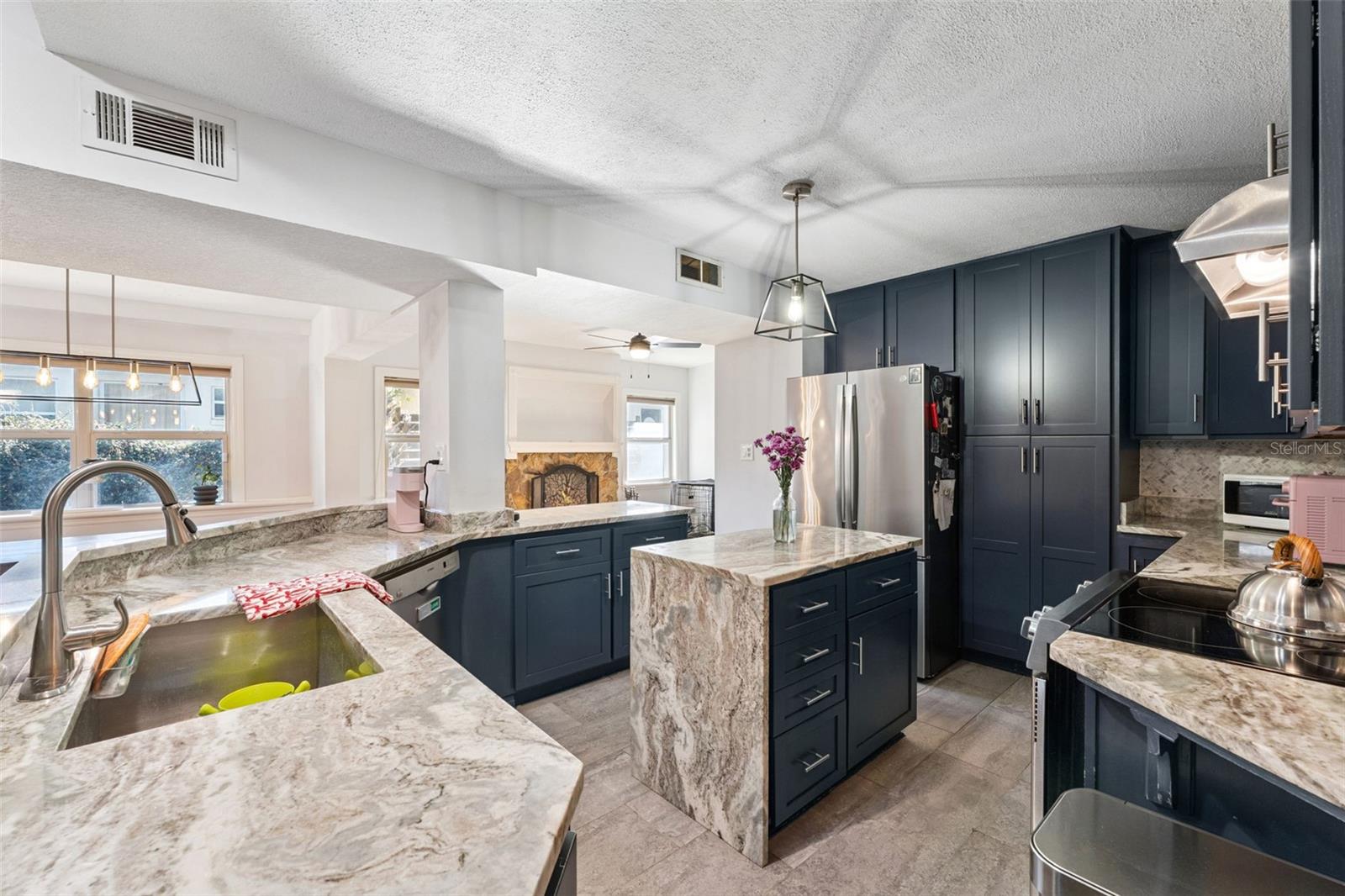 Image 10 of 45 For 9825 Lake Georgia Drive