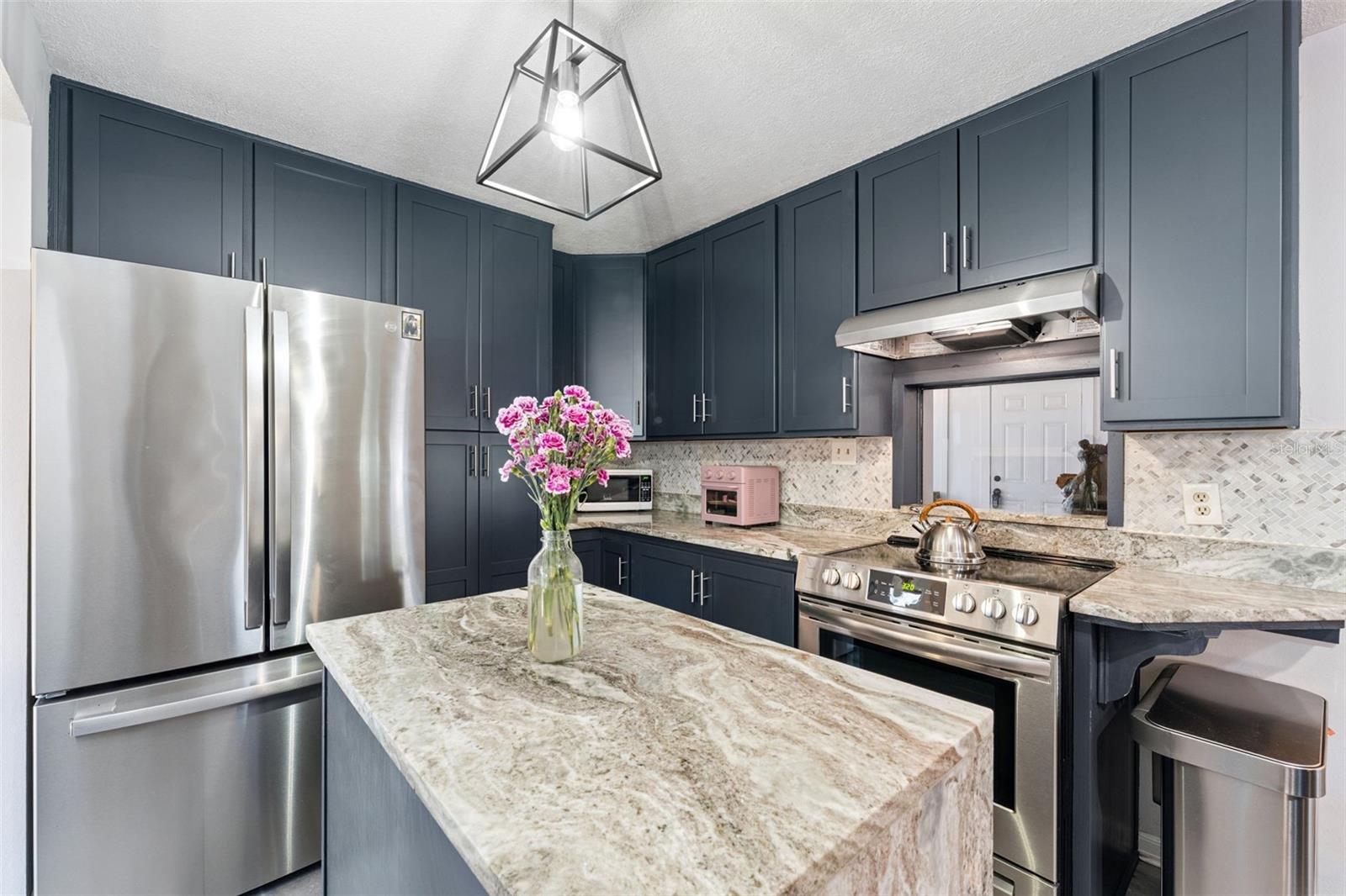 Image 13 of 45 For 9825 Lake Georgia Drive