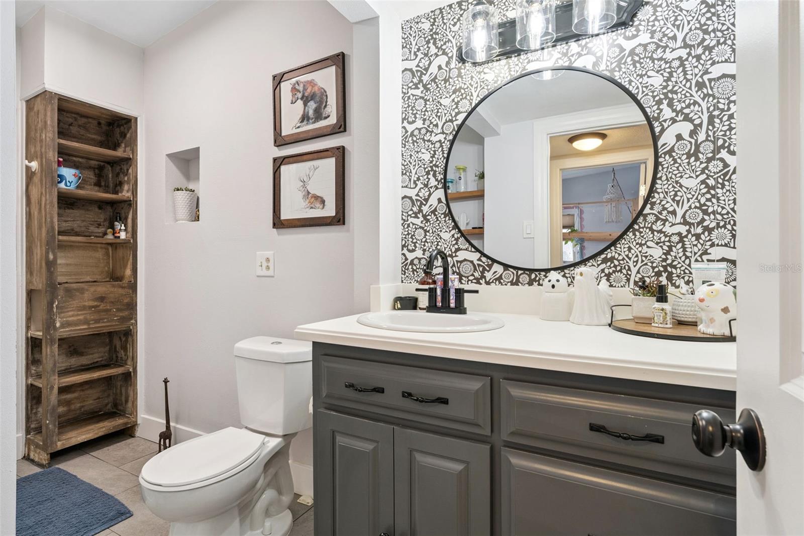 Image 21 of 45 For 9825 Lake Georgia Drive