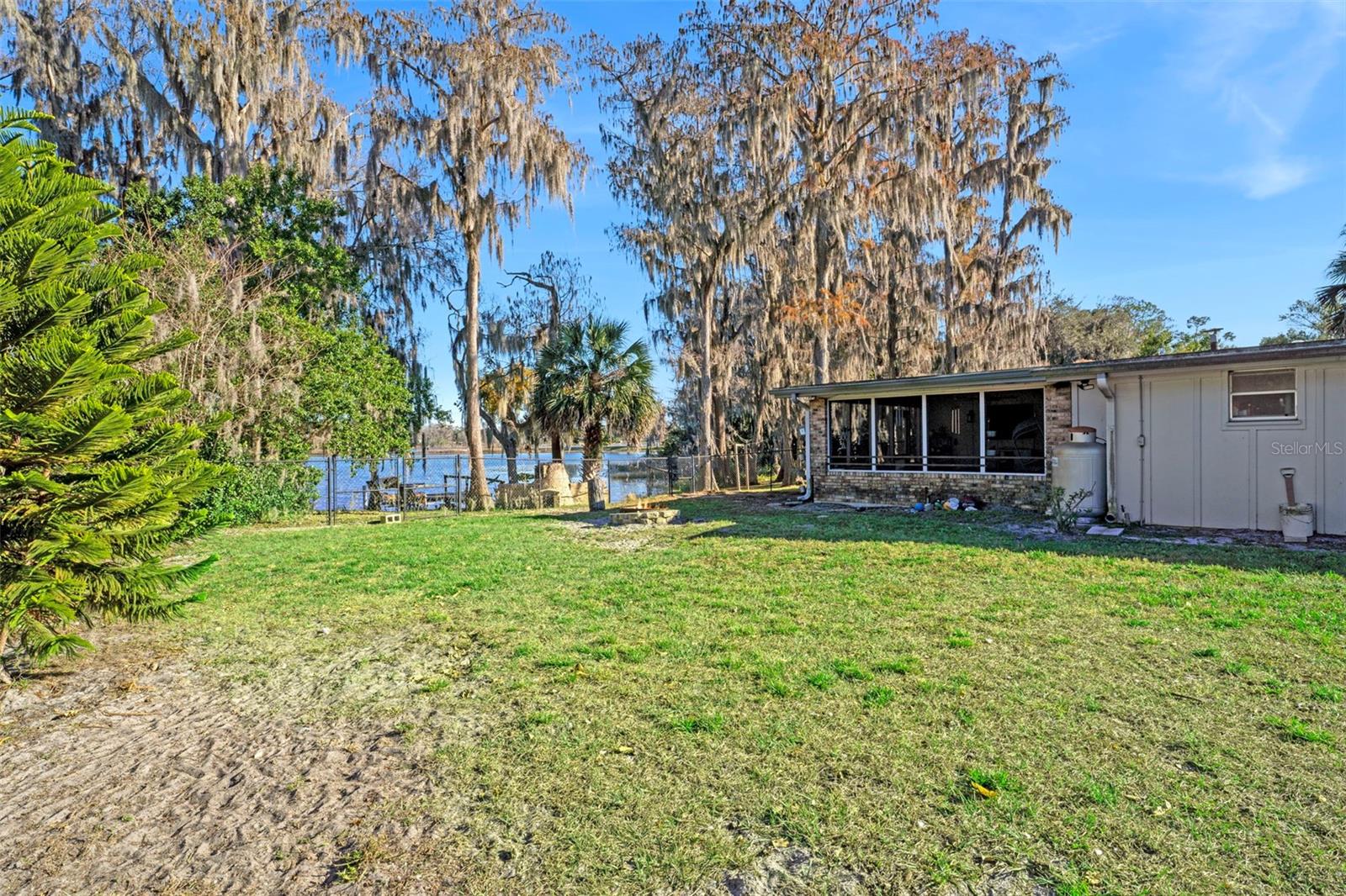 Image 29 of 45 For 9825 Lake Georgia Drive