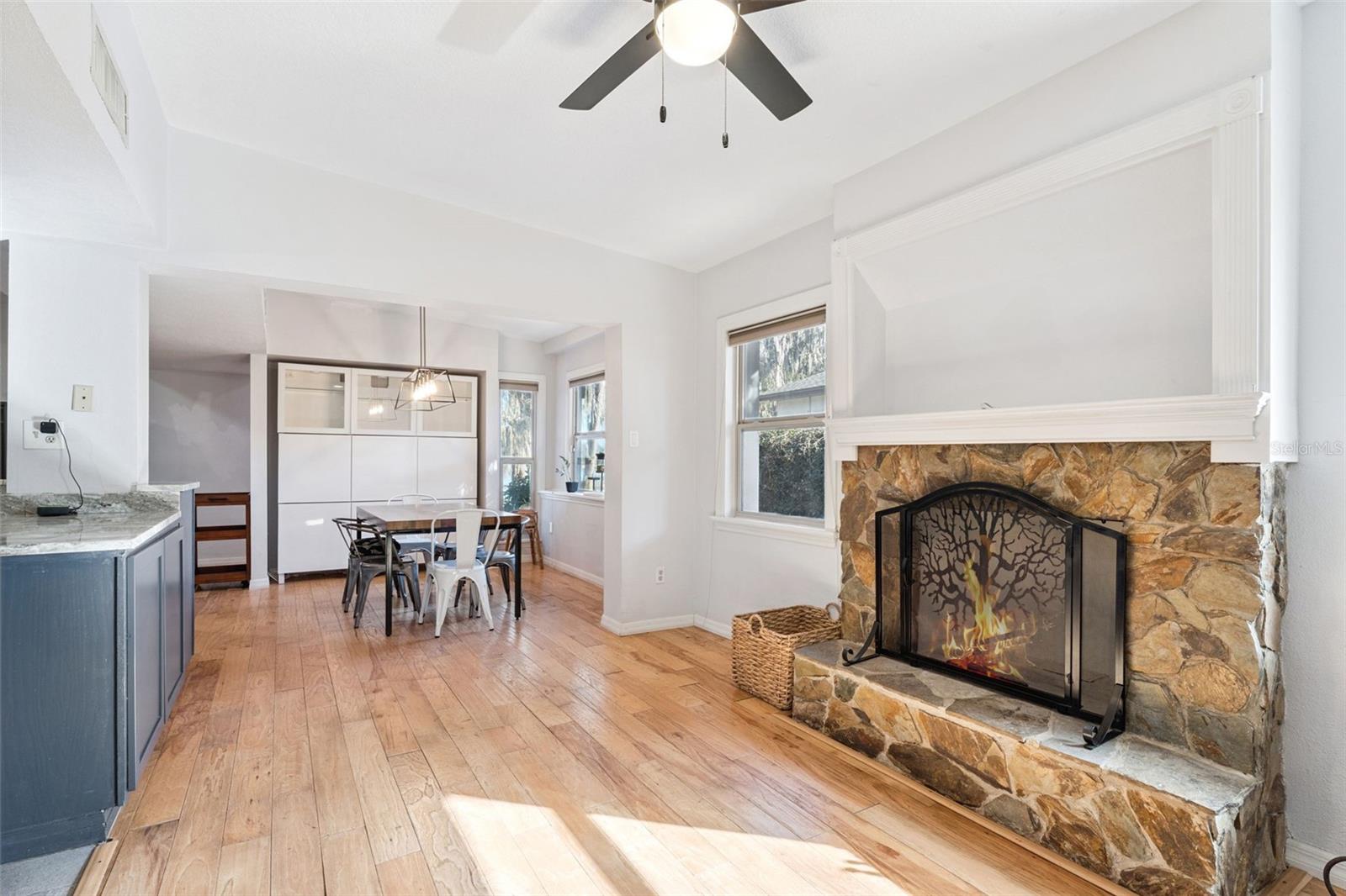 Image 8 of 45 For 9825 Lake Georgia Drive