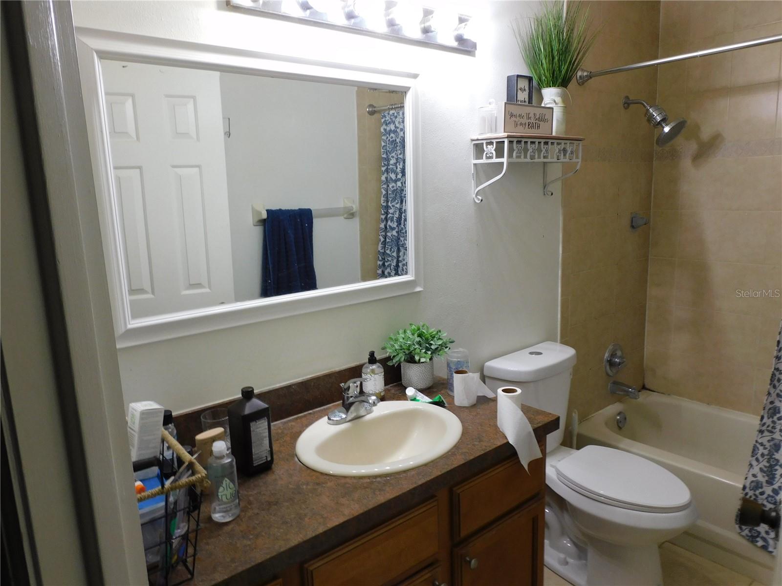 Image 9 of 9 For 575 Bloomington Court 28