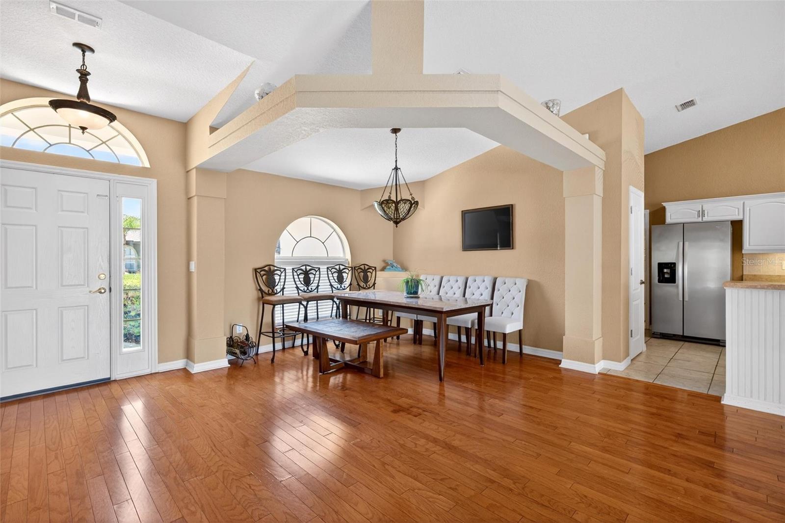 Image 12 of 73 For 423 Phillips Creek Lane