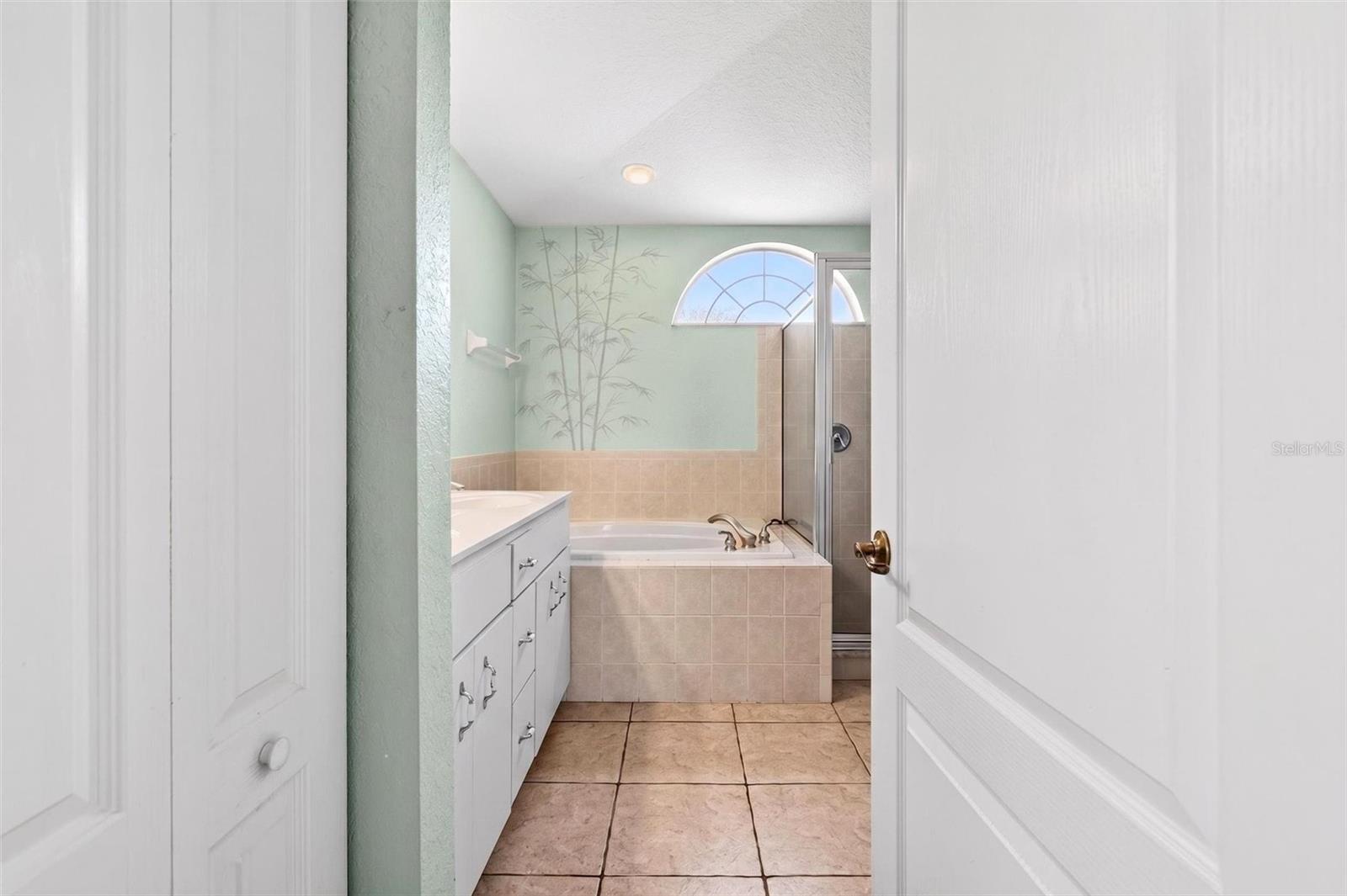 Image 31 of 73 For 423 Phillips Creek Lane