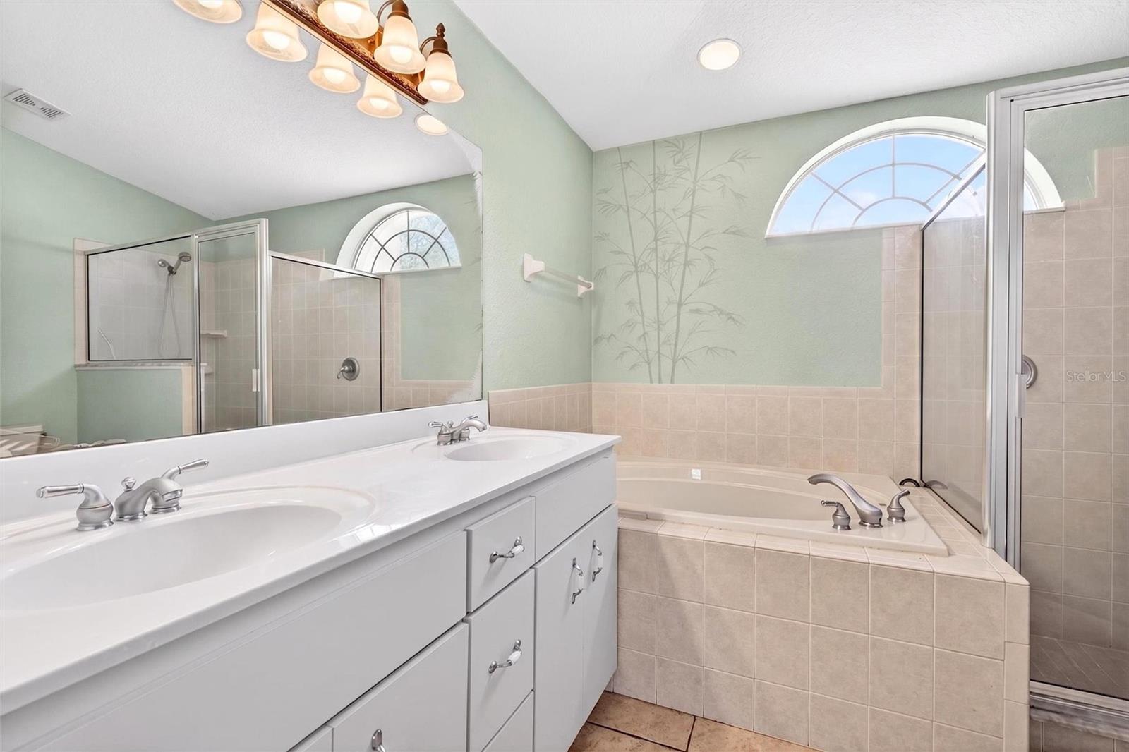 Image 32 of 73 For 423 Phillips Creek Lane