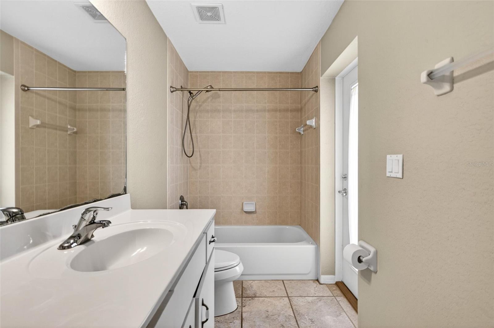 Image 43 of 73 For 423 Phillips Creek Lane