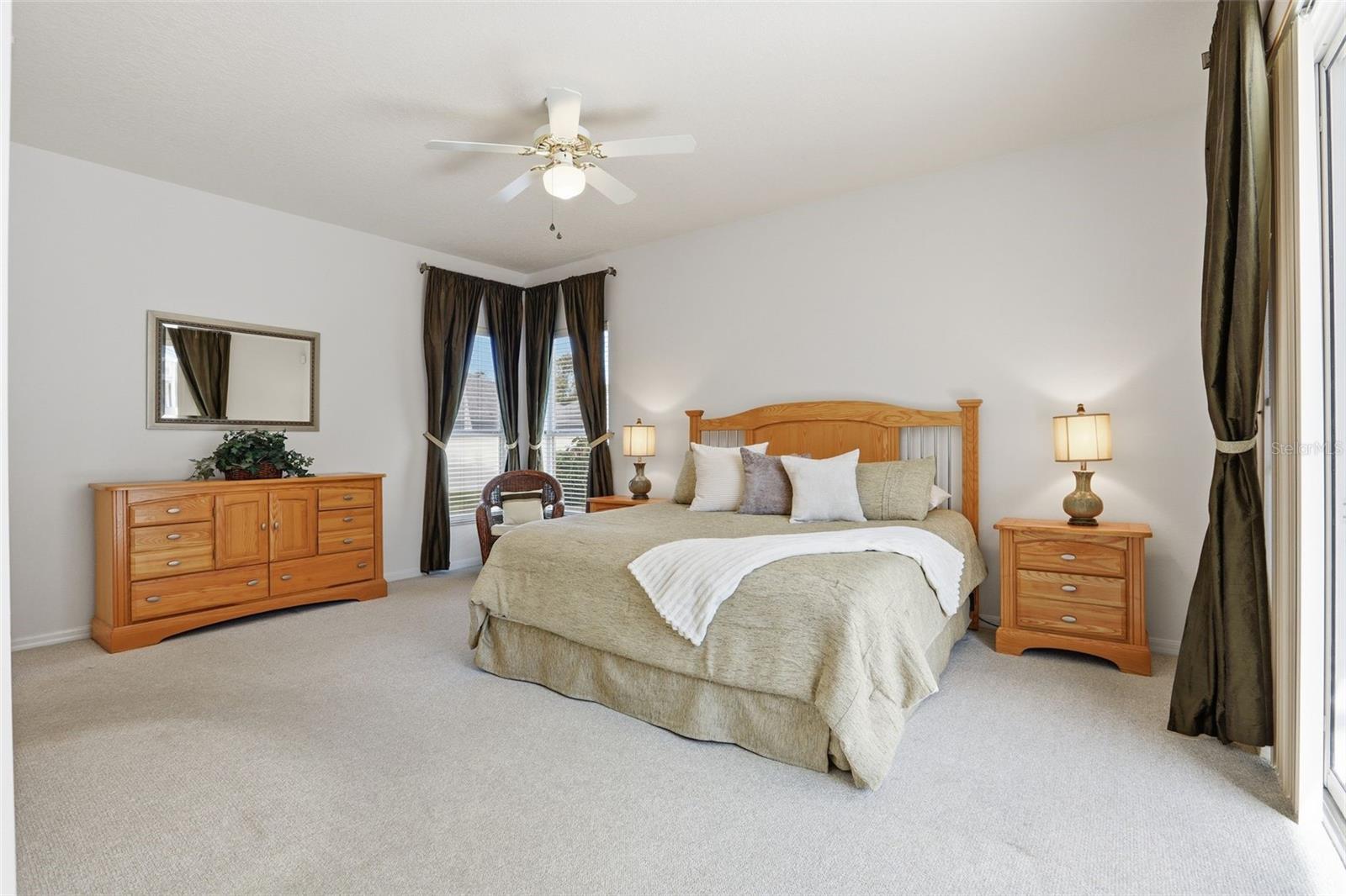 Image 15 of 45 For 3460 Capland Avenue