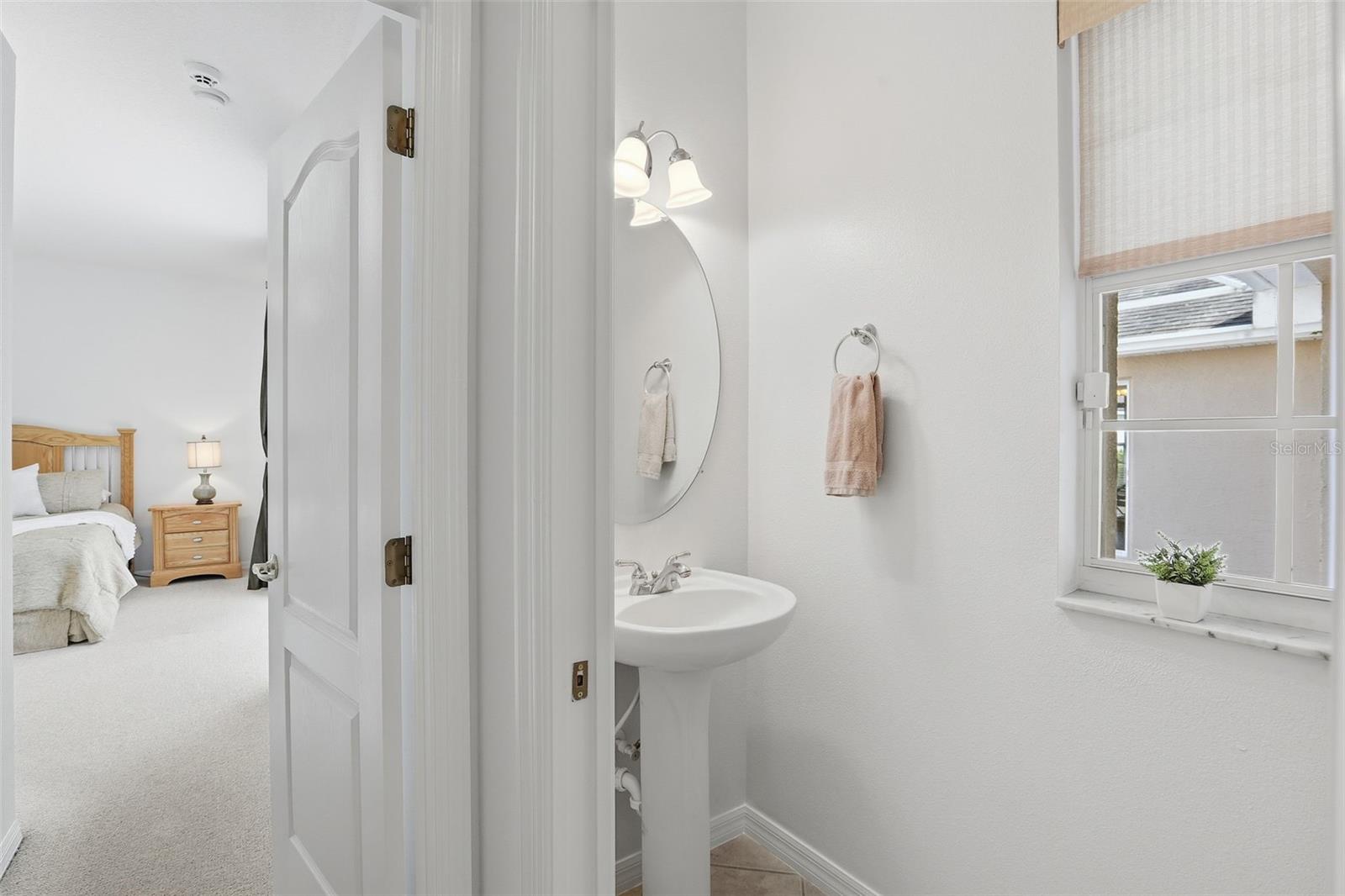 Image 22 of 45 For 3460 Capland Avenue