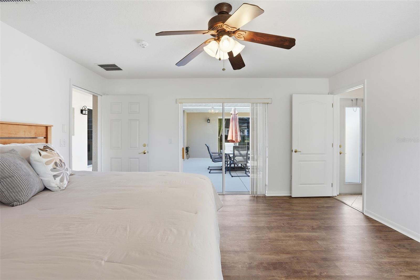 Image 27 of 45 For 3460 Capland Avenue