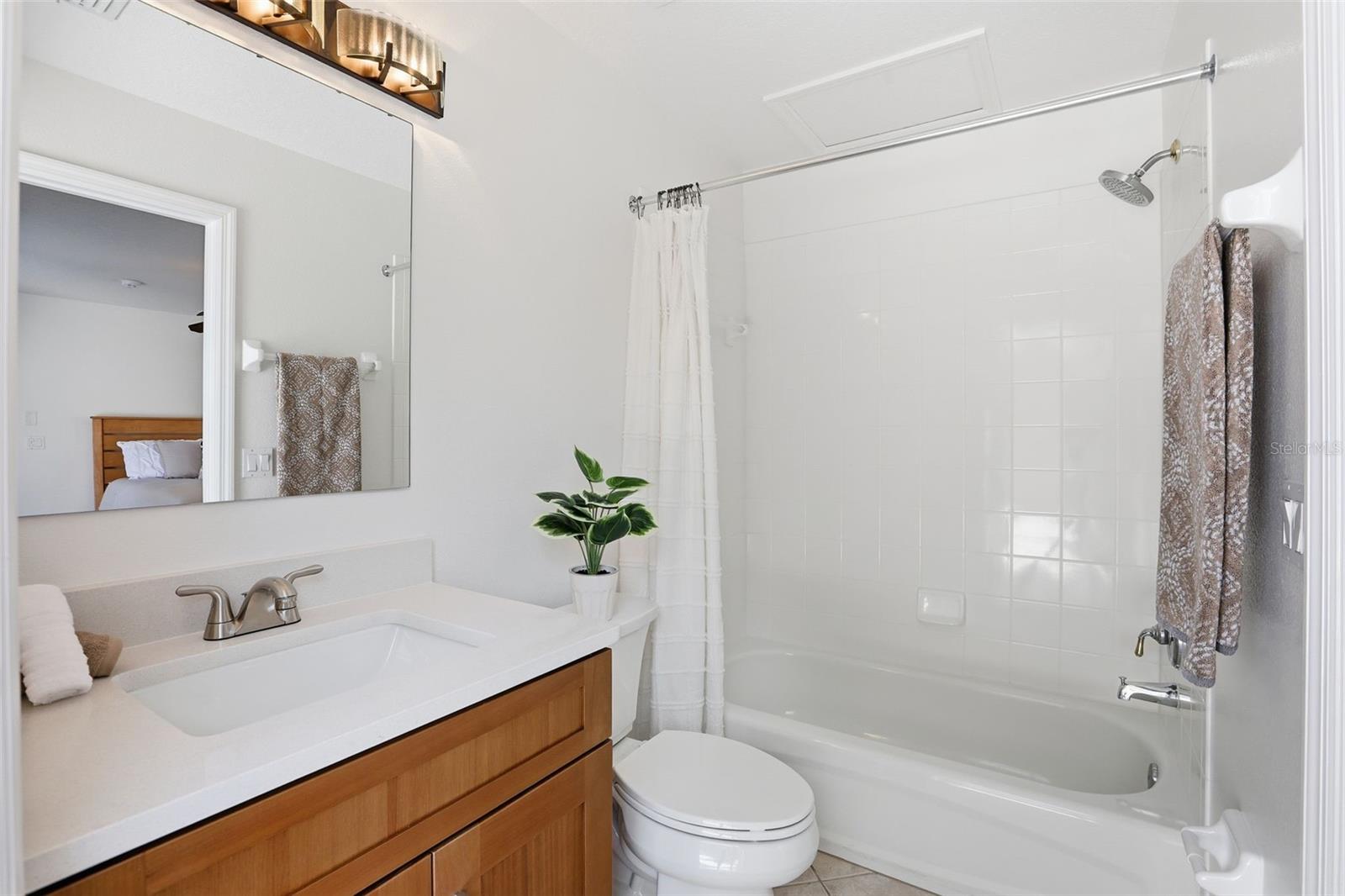 Image 29 of 45 For 3460 Capland Avenue