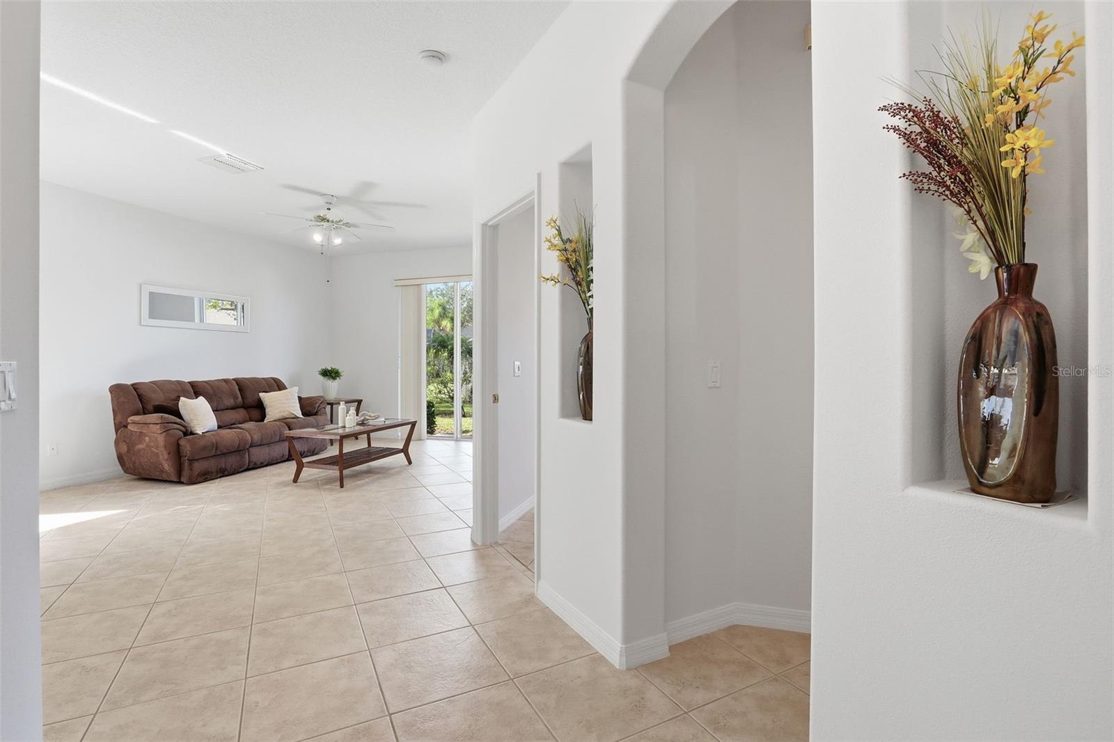 Image 3 of 45 For 3460 Capland Avenue