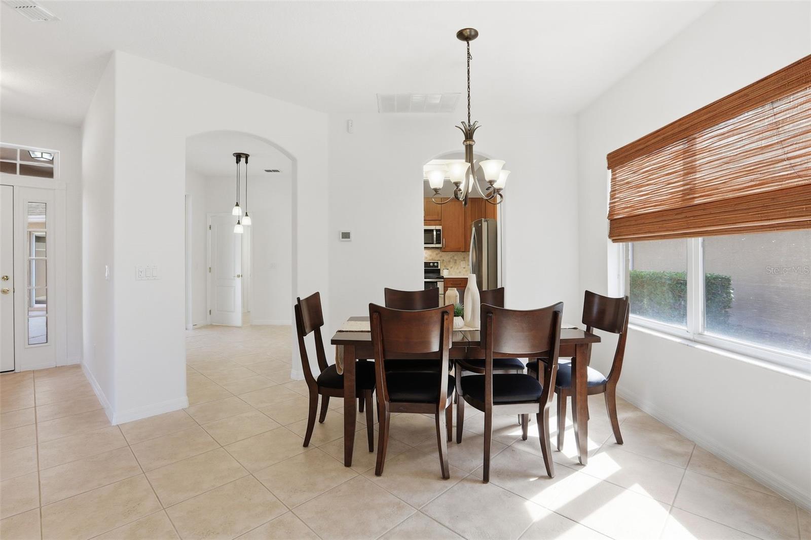 Image 4 of 45 For 3460 Capland Avenue