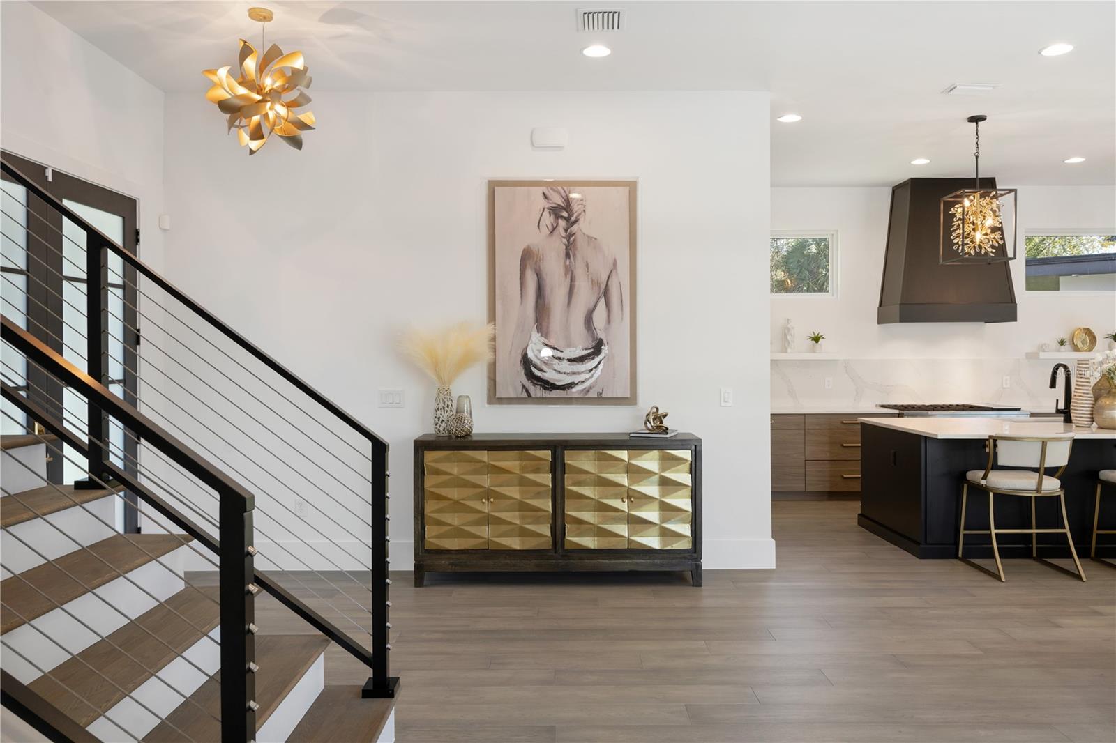 Image 8 of 62 For 2015 Park Avenue