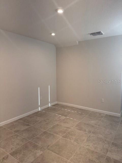 Image 2 of 41 For 1210 Port Blue Way