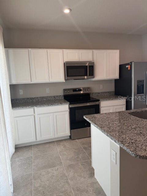 Image 6 of 41 For 1210 Port Blue Way