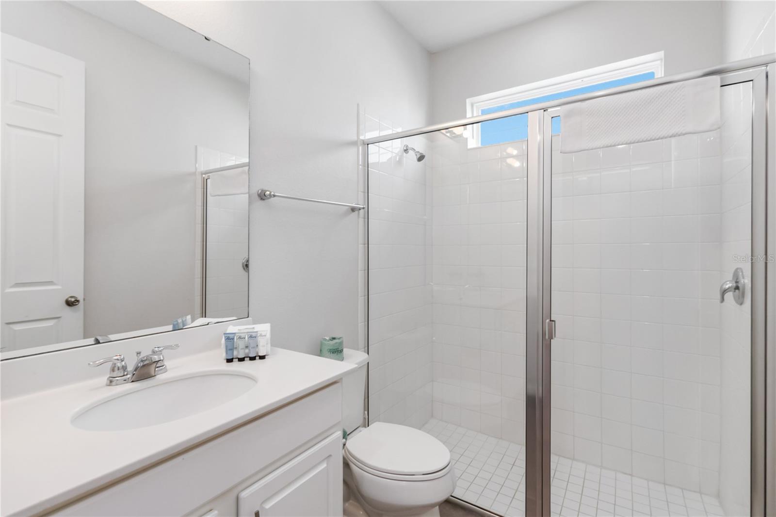 Image 16 of 47 For 1512 Nassau Point Trail