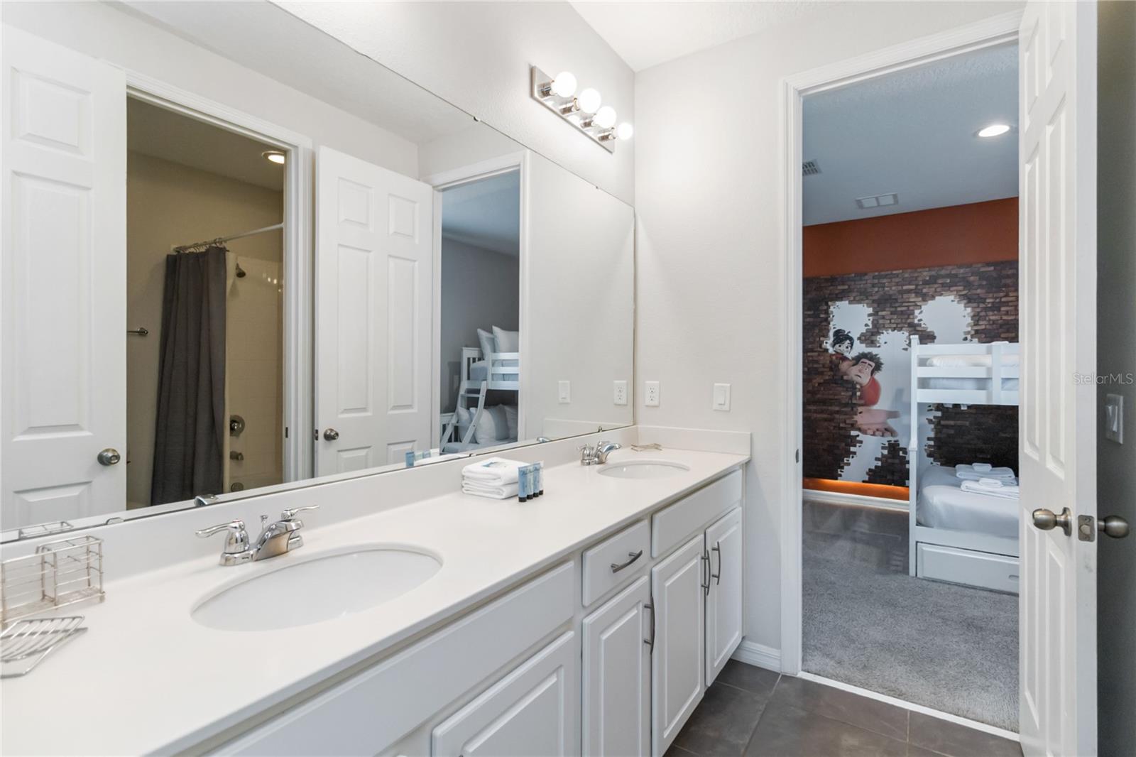 Image 23 of 47 For 1512 Nassau Point Trail